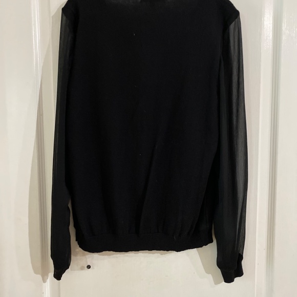 Top - Picture 2 of 2